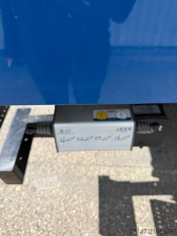 Furgoneta caja MERCEDES-BENZ 818 L Atego Klima Tempomat