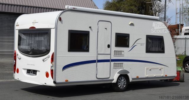 Caravana BÜRSTNER Belcanto 460 TL mit Mover und Markise