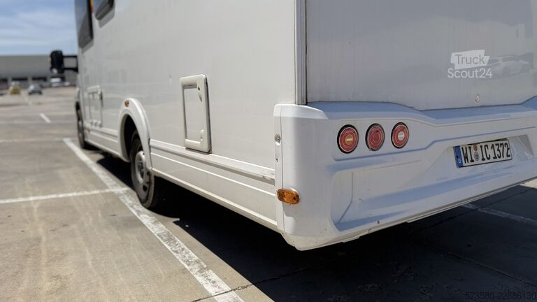 Camping-car semi-intégré Fiat Ducato Weinsberg Carasuite 650MF 2024 | Schaltgetriebe | 5 Schlafplätze