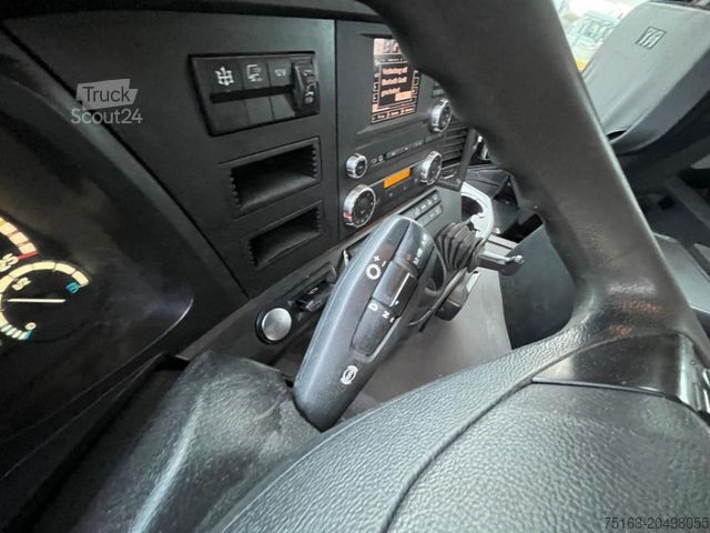 Τρίπλευρο ανατρεπόμενο φορτηγό MERCEDES-BENZ Arocs 2543 L 3-Achs Kipper Kran Hiab 211 5xhydr.