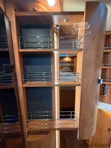 Camper integrale CARTHAGO Chic C-Line I 5.0 Heavy | Queensbett*4,25t*Sat.