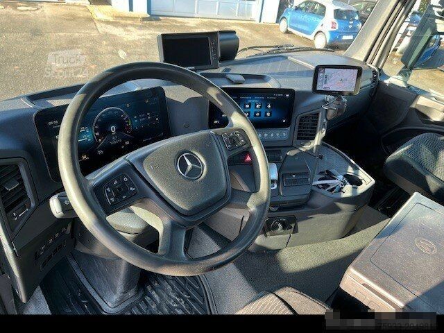 Грузовик специального назначения MERCEDES-BENZ Arocs 3251 L 8x4 Kipper+Penz 12L8 40R+Lift+Lenk
