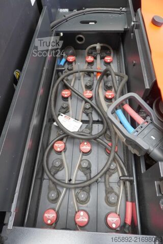 Carrello commissionatore ad alto livello Linde V 10