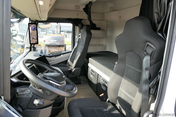 Standart çekici ünitesi IVECO AS440XT/P HR  X-WAY 500, Intarder, Klima, Navi