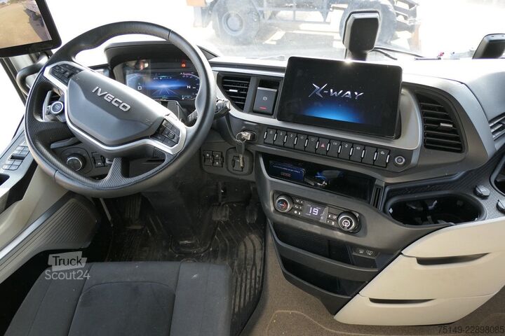 Standart çekici ünitesi IVECO AS440XT/P HR  X-WAY 500, Intarder, Klima, Navi