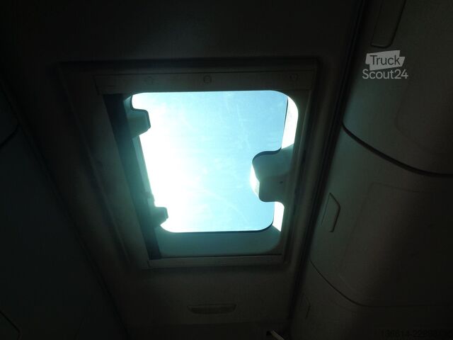 Standarta vilcējs FORD F-Max 500 ZF-Intarder 2 x Tank ACC