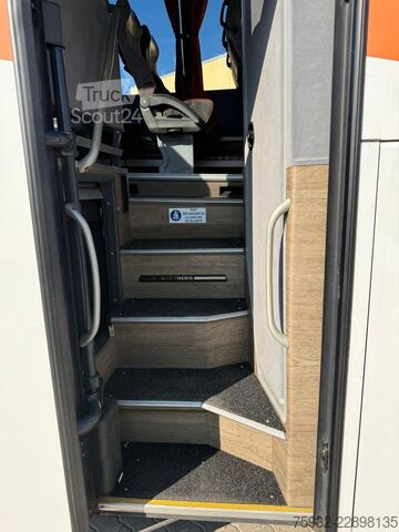 Turistični avtobus VOLVO 9700