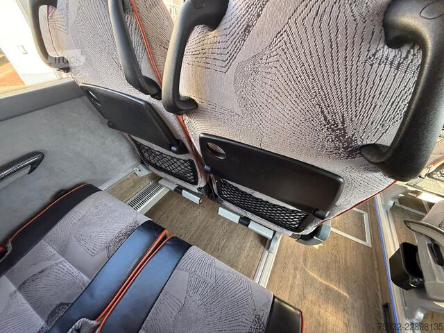Turistični avtobus VOLVO 9700