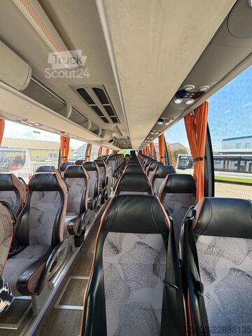 Turistični avtobus VOLVO 9700