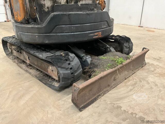 Midi ekskavatör Doosan DX 85 R