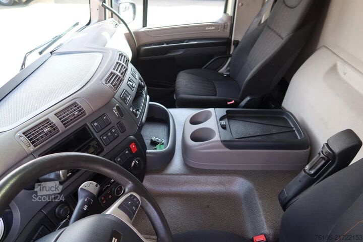 Valiză DAF CF 260 Bak+Klep Dhollandia 2000 kg