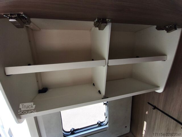 Autocaravana capucino CARADO A 364 Makise, Navi, Lithium,6 Personen Zulassung