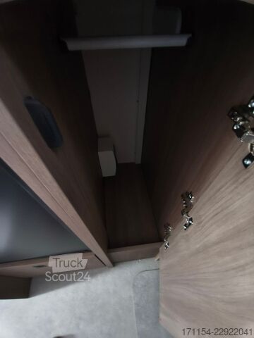 Autocaravana capucino CARADO A 364 Makise, Navi, Lithium,6 Personen Zulassung