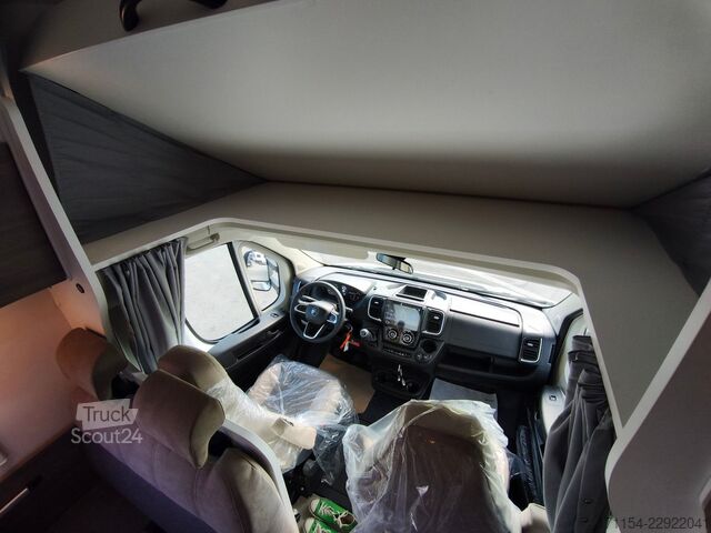 Autocaravana capucino CARADO A 364 Makise, Navi, Lithium,6 Personen Zulassung