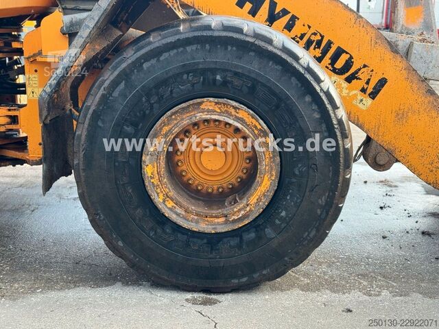 Hjullæsser HYUNDAI HL 970 XT  Radlader Klima Zentralschmieranlage