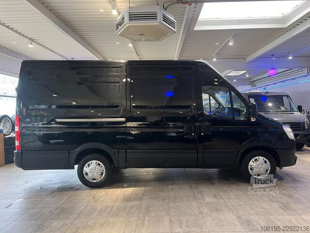 Βαν με ψηλή οροφή IVECO Daily 35S17 *AHK=3.5T*Luftfederung*Standheizung*
