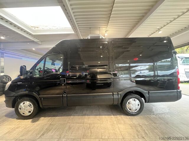Βαν με ψηλή οροφή IVECO Daily 35S17 *AHK=3.5T*Luftfederung*Standheizung*