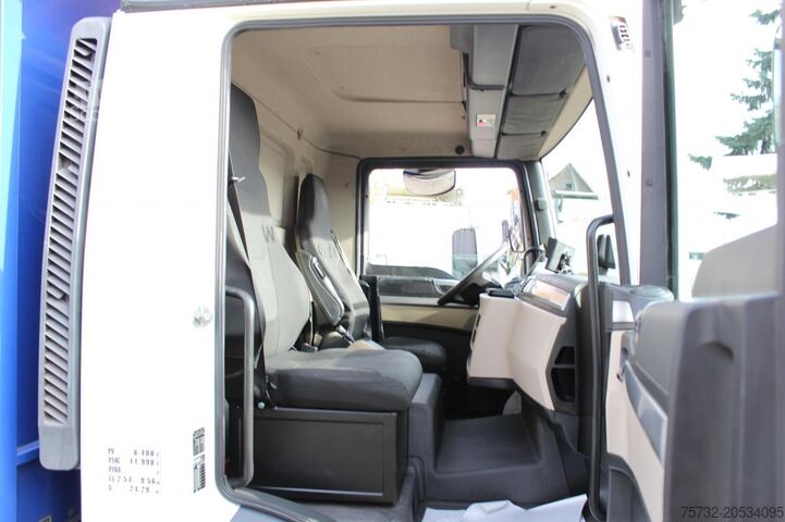 Camion plateau avec bâche MAN TGL 12.220 Plane-Koffer 7,5 m LBW Klima 199TKm