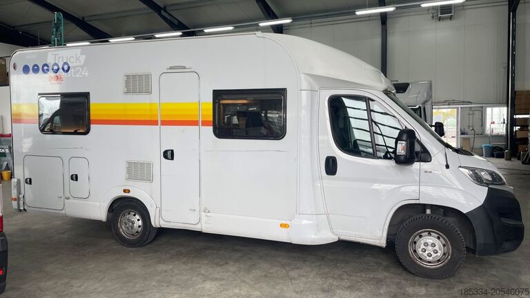 Teilintegriertes Wohnmobil Fiat Ducato Carasuite 650 MF Teilintegriert | Voll ausgestattet