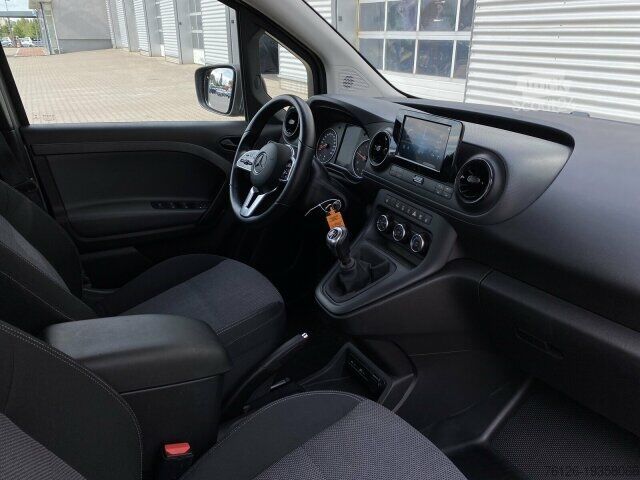 Minibus Mercedes-Benz Citan 110 CDI Tourer PRO KLIMA+SITZHZG+RADIO DAB