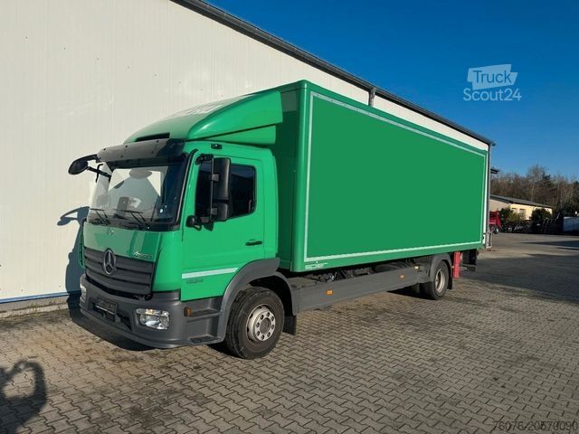 Фургон (грузовой автомобиль) MERCEDES-BENZ Atego 1524 L 7.2 m Koffer LBW2t Seitentür Kamera