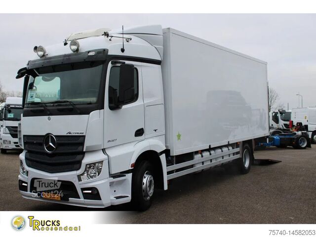 Resväska Mercedes-Benz Actros 1927 + EURO 6 + LIFT