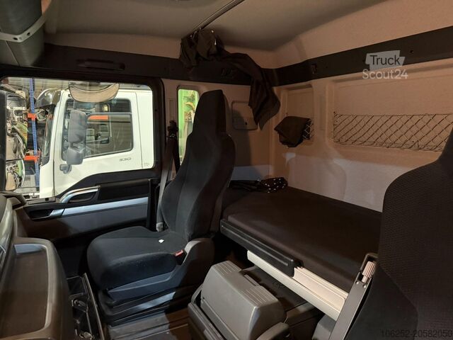 Padrão-SZM MAN TGX 18.400 RETARDER - PTO HYDR - *501.000km* - ...