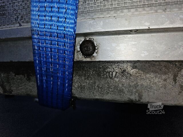 Schiebeplanen SCHMITZ MEGA