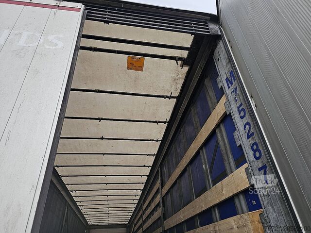 Bâches coulissantes SCHMITZ MEGA