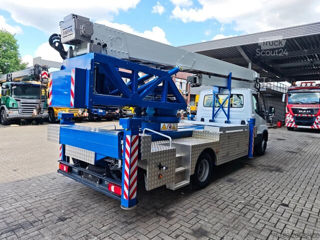 Vrachtwagen met kraan Klaas Amak 60 HA Iveco daily 65C16