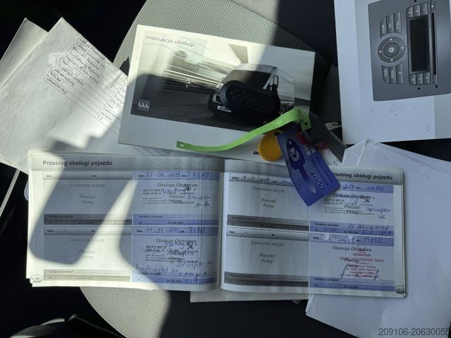 Wrecker PEUGEOT Boxer 3.0 L Abschleppwagen Klima