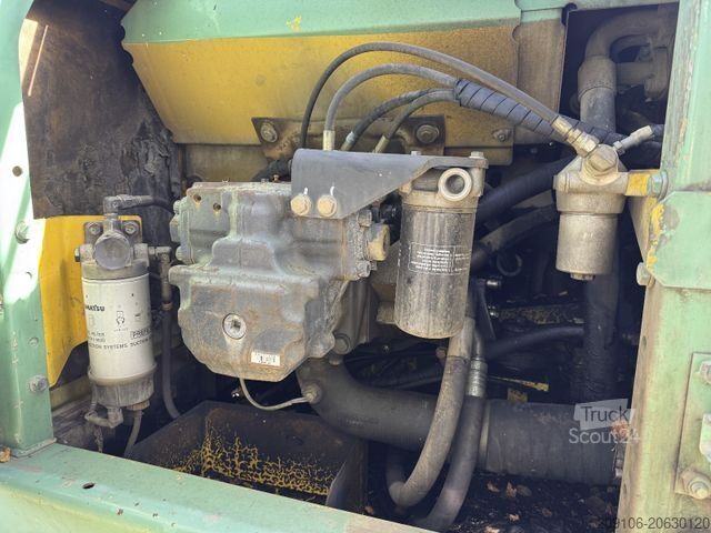 Paletli ekskavatör KOMATSU PC 240 NLC-8