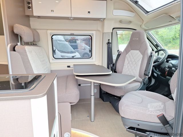 Kastenwagen Wohnmobil / Campervan BÜRSTNER Eliseo C 602 Aufstelldach