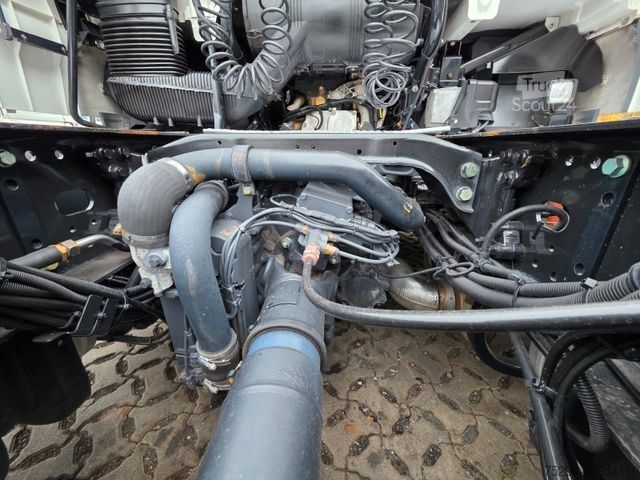 Volymdragbil MAN TGX 18.460 4X2 LLS-U / Retarder / 2 Tanks