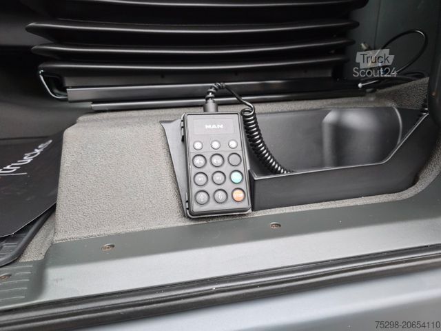 Volymdragbil MAN TGX 18.460 4X2 LLS-U / Retarder / 2 Tanks