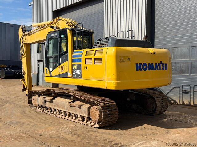 Escavatore cingolato Komatsu PC240