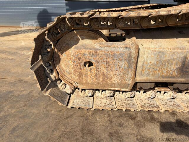 Escavatore cingolato Komatsu PC240