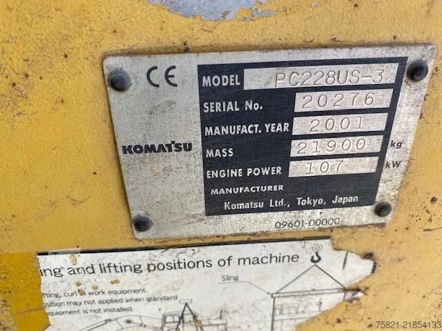Pelle sur chenilles Komatsu PC 228 US-3 (binnendraaier / city krane)