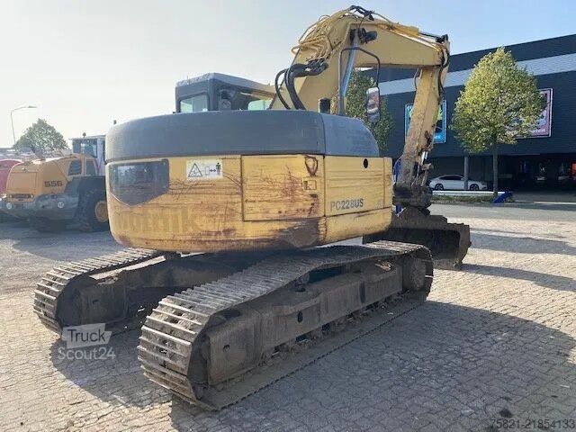 Escavatore cingolato Komatsu PC 228 US-3 (binnendraaier / city krane)