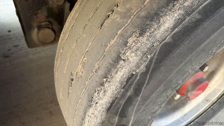 Platformos priekaba ZREMB N 263 (FREINS TAMBOURS / DRUM BRAKES)