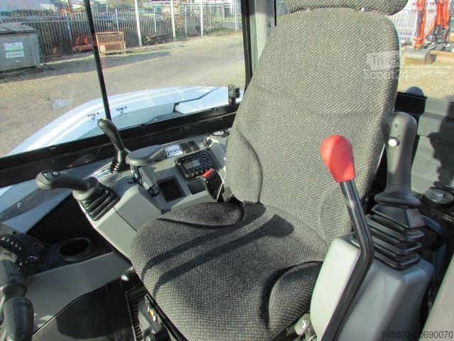 حفارة صغيرة BOBCAT E 88 R2 Minibagger 72.500 EUR