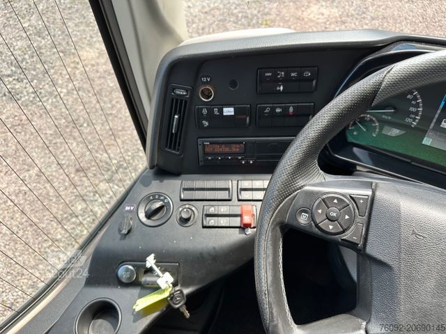 Diaľkový autobus MERCEDES-BENZ Tourismo E 15 RHD (wenig Km*TOP*DE)