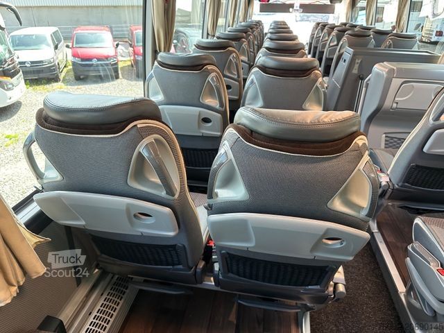 Diaľkový autobus MERCEDES-BENZ Tourismo E 15 RHD (wenig Km*TOP*DE)