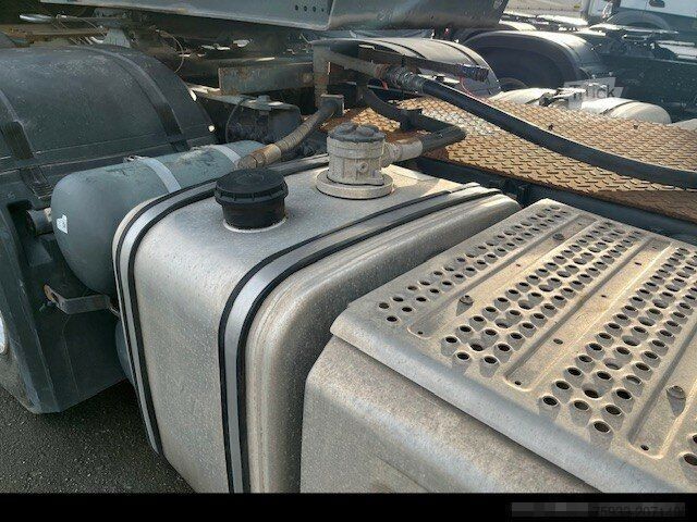 Standard SZM MERCEDES-BENZ Arocs 3345 LS 6x4 Klima+Retarder+Zuggesamt 60to