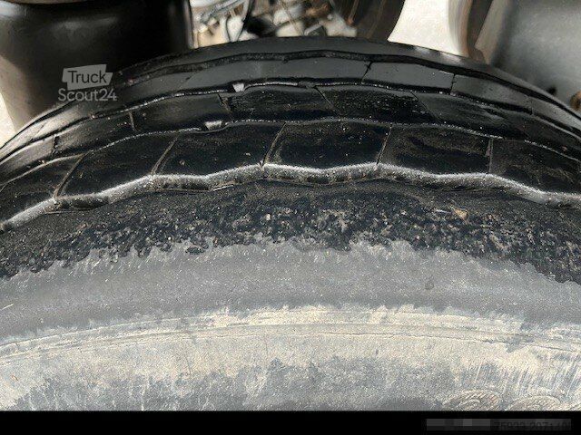 Kipper Auflieger SCHMITZ CARGOBULL SCB S2 Stahl-Kippmulde el. Plane+Lift+Luft