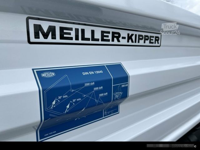 Transporter mit Kipper MERCEDES-BENZ Atego 818 K 4x2 3-S.-Kipper+Klima+2xAHK+2600 km!