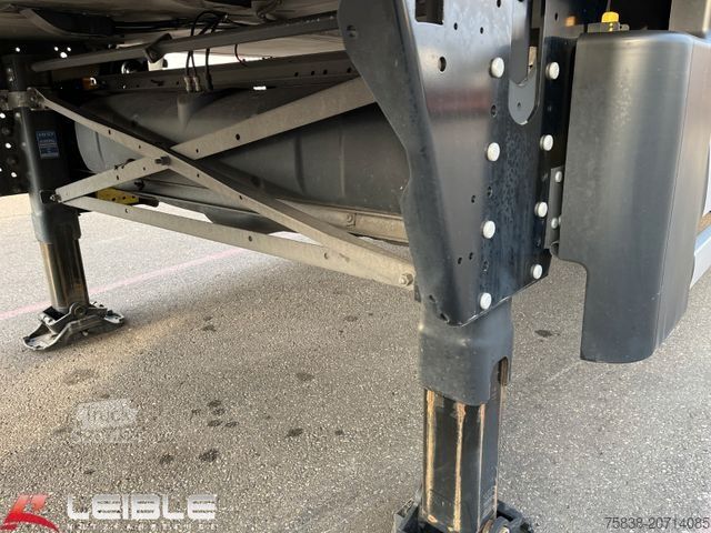 Semiremorcă frigorifică SCHMITZ CARGOBULL SKO 24/L*Pharma Zertifikat*Liftachse*neuwertig*