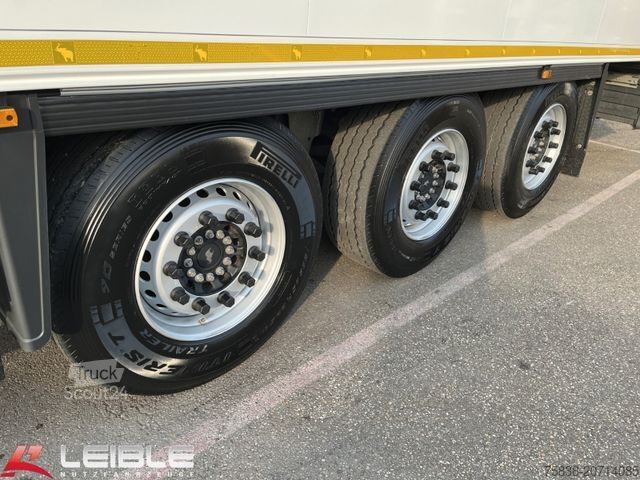 Semiremorcă frigorifică SCHMITZ CARGOBULL SKO 24/L*Pharma Zertifikat*Liftachse*neuwertig*