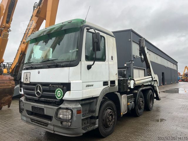 Absetzkipper LKW MERCEDES-BENZ Actros 2544