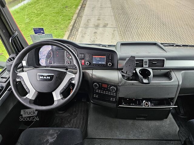 Standard-SZM M.A.N. 26.440 TGS LX 6X2-2 BLS 554TKM